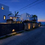 Akoya Pearl - Sea Front Ambelas