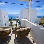 Akoya Pearl - Sea Front Vila