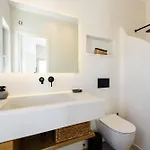 Villa Akoya Pearl - Sea Front *