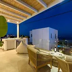 Villa Akoya Pearl - Sea Front *