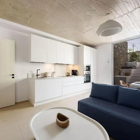 Villa Akoya Pearl - Sea Front *