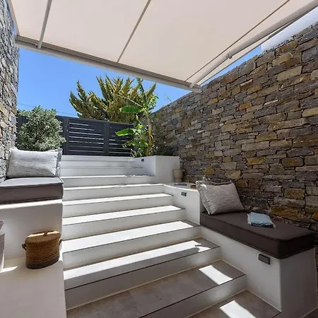 Akoya Pearl - Sea Front Villa *