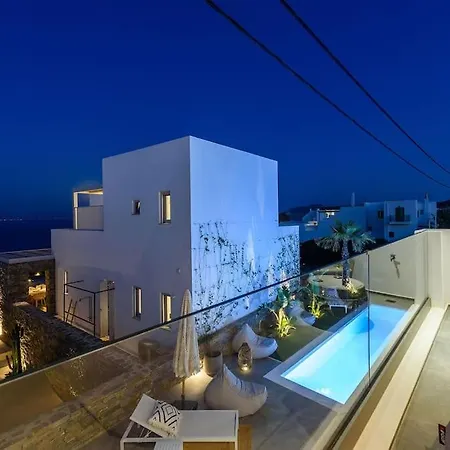 Villa Akoya Pearl - Sea Front