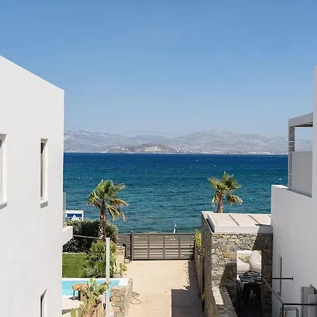 Akoya Pearl - Sea Front Villa *