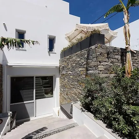 Akoya Pearl - Sea Front Villa