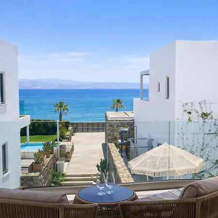 Akoya Pearl - Sea Front