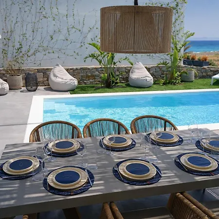 Akoya Pearl - Sea Front *