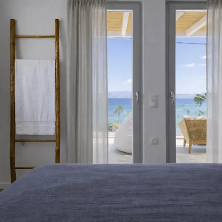 Akoya Pearl - Sea Front Ampelas
