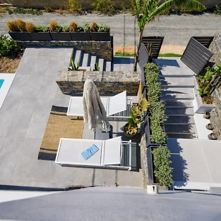 Akoya Pearl - Sea Front Vila