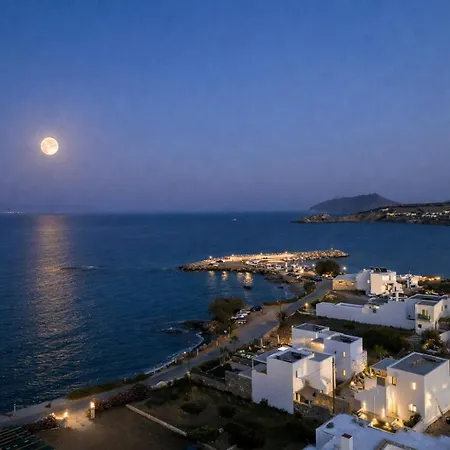 Akoya Pearl - Sea Front Villa Ampelas