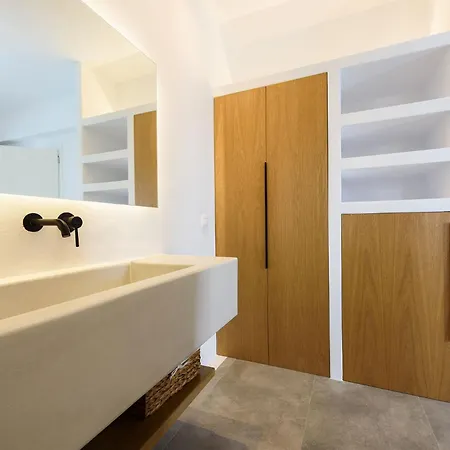 Villa Akoya Pearl - Sea Front