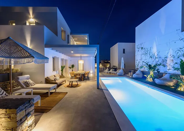 Akoya Pearl - Sea Front Villa *