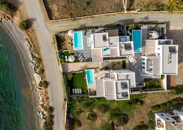 Villa Akoya Pearl - Sea Front *