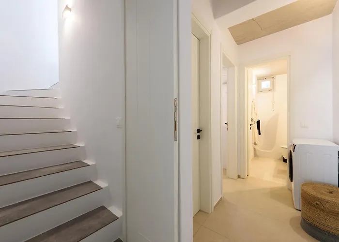 Akoya Pearl - Sea Front Ambelas