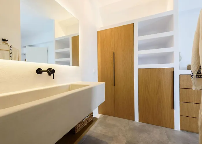 Villa Akoya Pearl - Sea Front