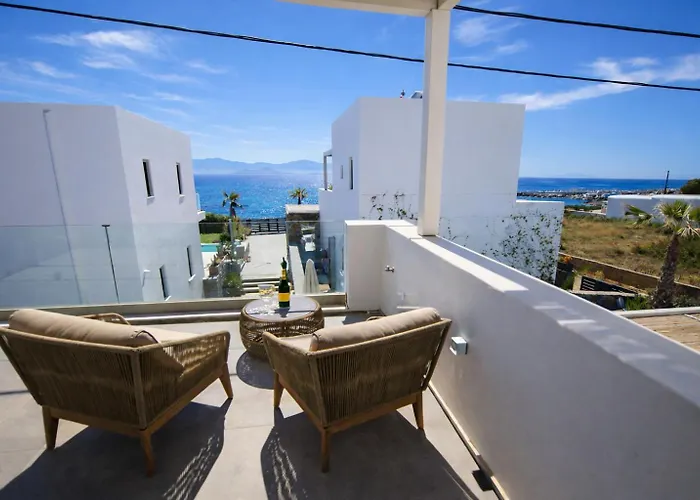 Akoya Pearl - Sea Front Villa